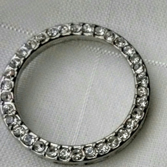 Vintage. Cross & Circle Pendants - Picture 3 of 4